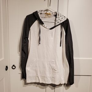 Free Planet Long sleeve hooded tshirt